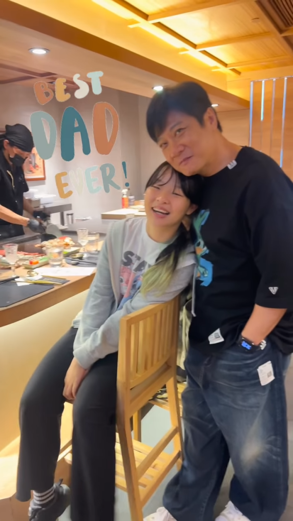 錢嘉樂兩囡囡近照顏值驚艷蛻變美少女！大女暴風成長染綠髮時尚氣質滿瀉