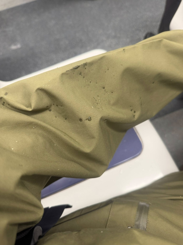 打工仔膊頭手腕痛？網狂推「人體工學滑鼠」返唔到轉頭 實測用10個鐘都唔攰