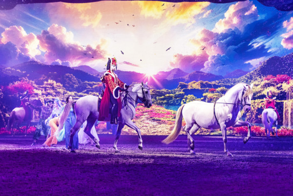 歐洲殿堂級魔幻馬術劇場《CAVALLUNA》來港舉行亞洲首演！9月啟德隆重上演！限定8場／54匹歐洲名駒