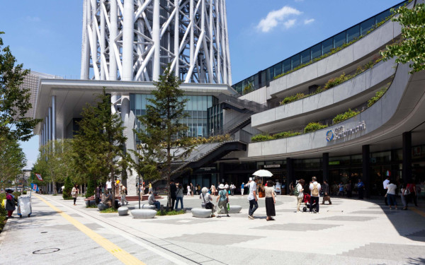 東京晴空街道(圖片來源:Time Out) 東京室內景點|8大下雨天必去打卡位!豐洲teamLab光影展、亞洲最大微縮模型世界