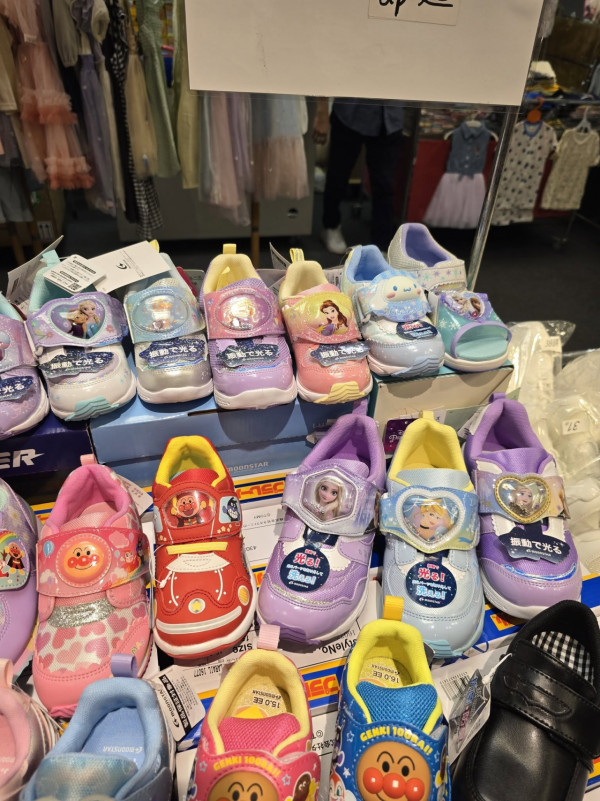 开仓优惠｜尖沙咀海港城婴童用品+家居用品开仓！返校白球鞋一口价$100/Casablanca卡通纯棉床品$99起