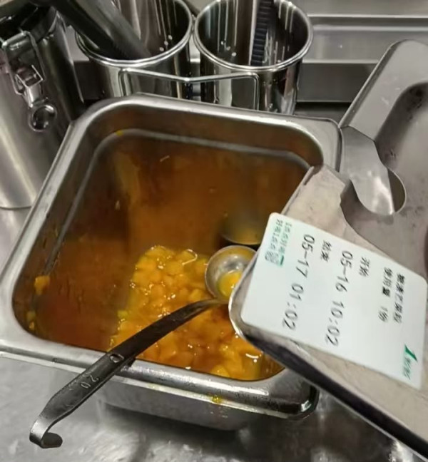 內地連鎖網紅手搖爆竄改食材保質期及環境極髒亂 官方發聲明致歉 曾有客飲出異物獲賠千元