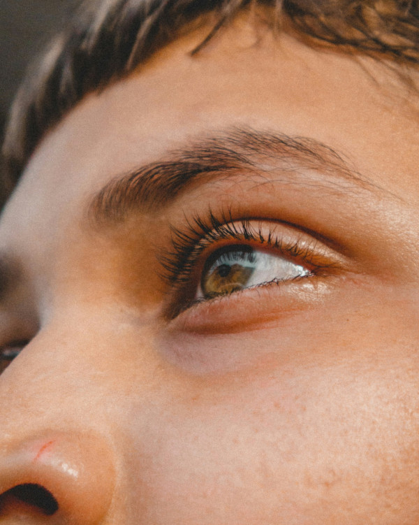 紫外线引发眼部病症(来源:Unsplash)