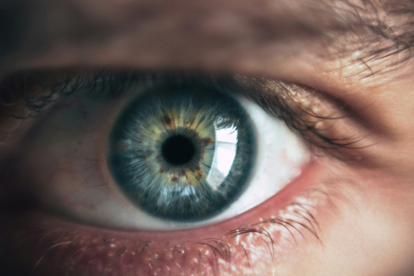 紫外线引发眼部病症(来源:Unsplash)
