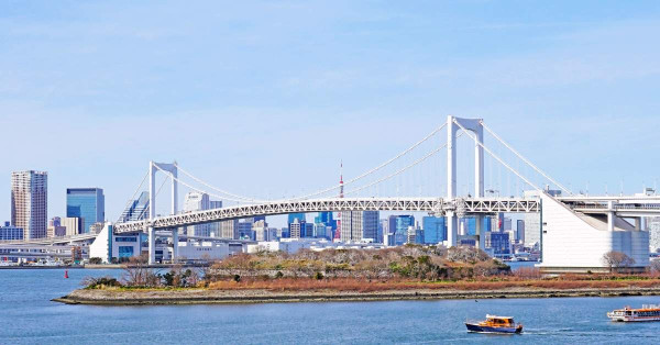 彩虹大橋(圖片來源:VISIT MINATO CITY) 東京台場自由行|精選景點6大推薦!浪漫彩虹橋散步、玩轉JOYPOLIS室內過山車 附交通及酒店