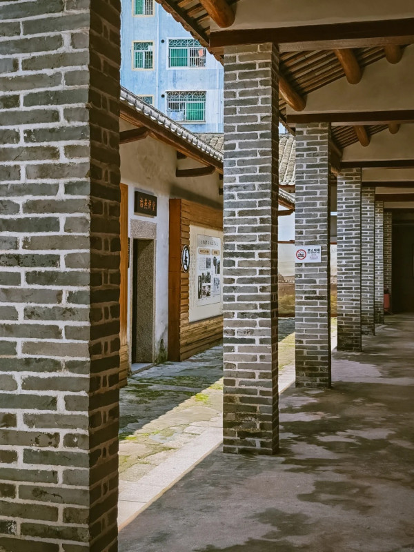 鶴湖新居,圖片來源:小紅書@天空不蓝 深圳好去處|8大深圳小眾景點推介!避開人潮慢遊藝術古村、山海秘境 附地址交通
