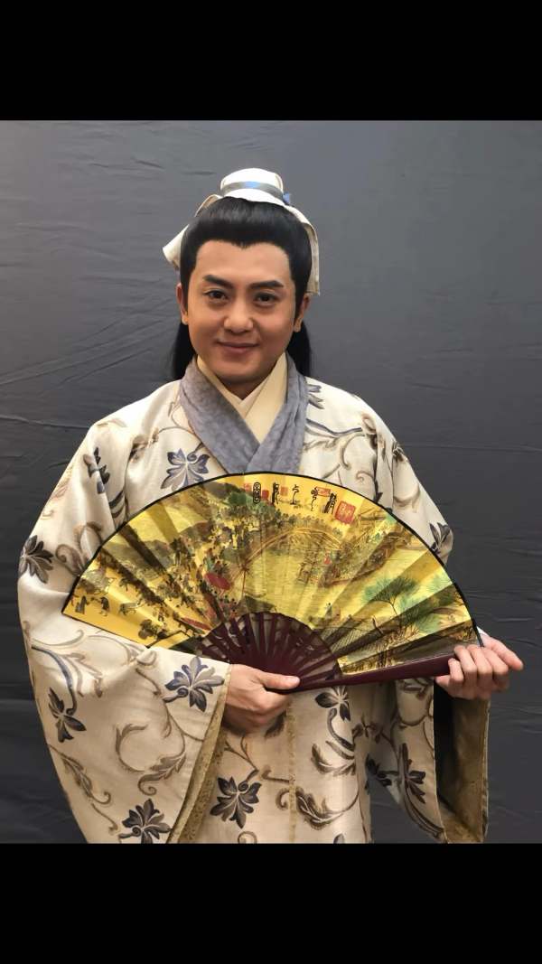 《爱·回家》男艺人宣布离巢TVB 结束12年宾主关系！黯然自嘲：自知未能做到夺目耀眼