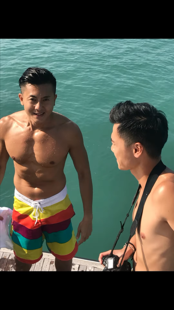 《爱·回家》男艺人宣布离巢TVB 结束12年宾主关系！黯然自嘲：自知未能做到夺目耀眼