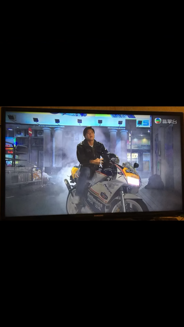 《爱·回家》男艺人宣布离巢TVB 结束12年宾主关系！黯然自嘲：自知未能做到夺目耀眼