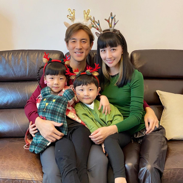 谭俊彦曝全家福，8岁儿子极速长高到爸爸心口！狄龙家族基因传承获封潜力星二代