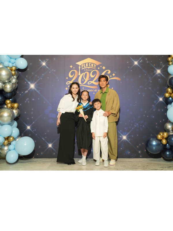 谭俊彦曝全家福，8岁儿子极速长高到爸爸心口！狄龙家族基因传承获封潜力星二代