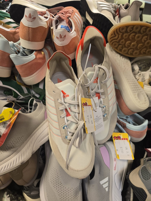 開倉優惠 | 尖沙咀海港城馬拉松開倉低至2折!$150起入手adidas/Converse/New Balance波鞋 男女裝及帽款最平$20