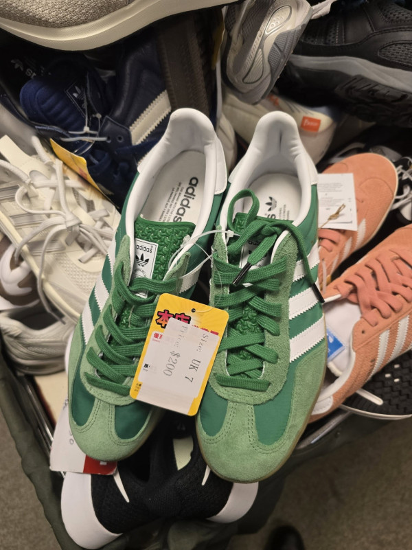 開倉優惠 | 尖沙咀海港城馬拉松開倉低至2折!$150起入手adidas/Converse/New Balance波鞋 男女裝及帽款最平$20