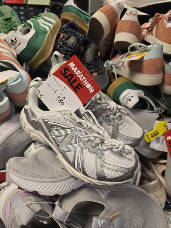 開倉優惠 | 尖沙咀海港城馬拉松開倉低至2折!$150起入手adidas/Converse/New Balance波鞋 男女裝及帽款最平$20