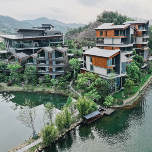 圖片來源:大航假期 江西旅行團2026|精選5大江西高鐵純玩團!保證全程五星酒店、輕鬆漫遊世界自然遺產與夢幻古鎮