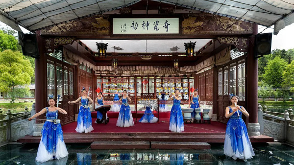 圖片來源:wingontravel 江西旅行團2026|精選5大江西高鐵純玩團!保證全程五星酒店、輕鬆漫遊世界自然遺產與夢幻古鎮