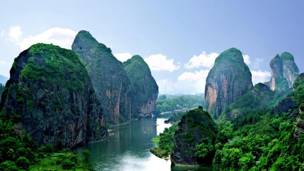 圖片來源:wingontravel 江西旅行團2026|精選5大江西高鐵純玩團!保證全程五星酒店、輕鬆漫遊世界自然遺產與夢幻古鎮