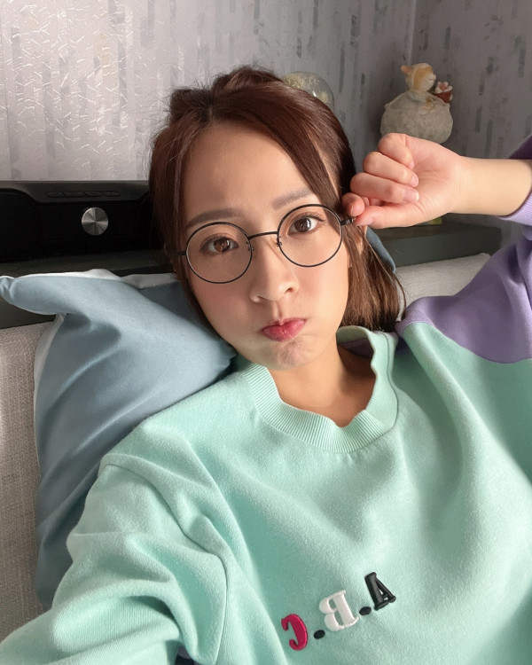 33歲女藝人宣佈離巢TVB回復自由身 入行9年黯然道別:從來都唔會後悔