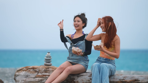 自然系女子旅行3|黄婧灵首度穿比基尼出镜解禁深沟!地狱式激减3kg泳衣浸浴画面震撼