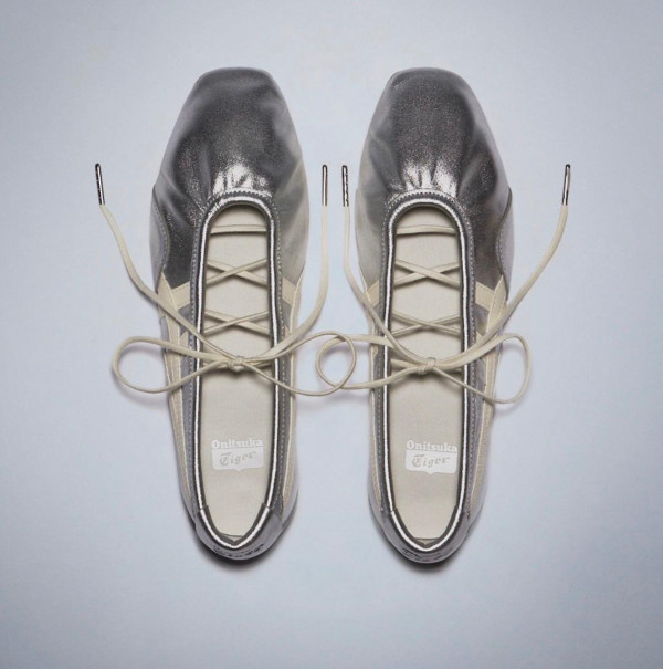 照片來源:Instagram@onitsukatigerjp 照片來源:Instagram@onitsukatigerjp