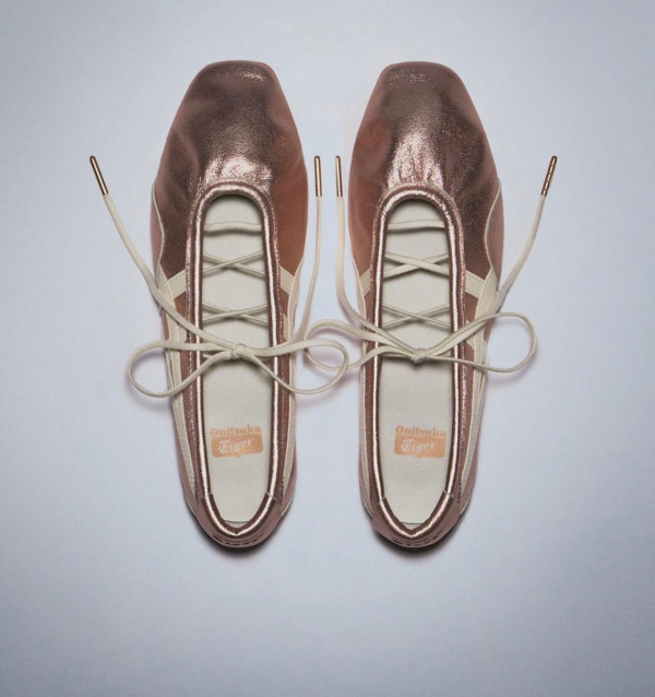 照片來源:Instagram@onitsukatigerjp 照片來源:Instagram@onitsukatigerjp