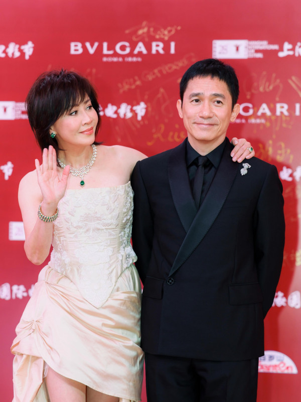 劉嘉玲30歲姪仔高顏值外型不輸明星！超級筍盤畢業英國建築系 盛傳將繼承億萬財產