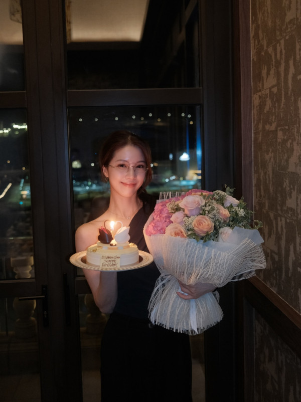 陈晓华分手后首次发文曝25字心声惹心酸!感性言论获艺人暖心打气:你是最好的