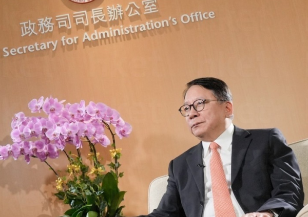 港府高官7月加薪！政務司長月薪破42萬 揭年度總開支飆1.8億元