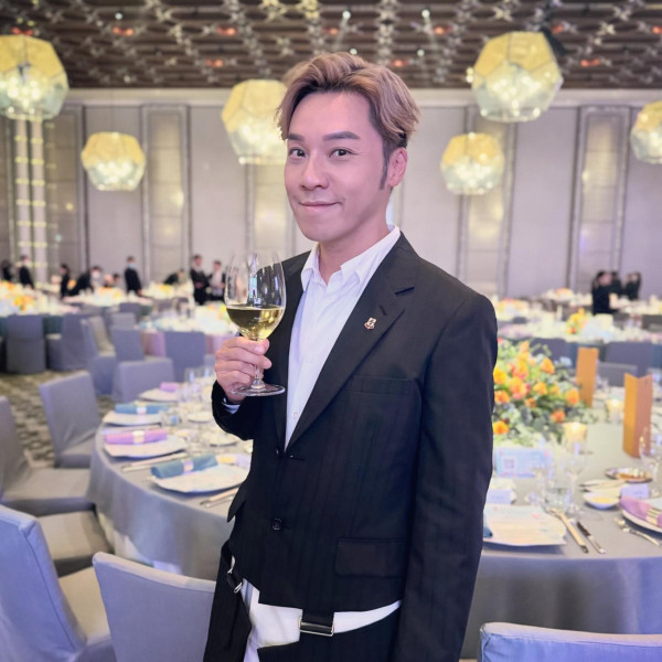 30億富二代剖白破產半年生活近況！移居加拿大罕吐心聲︰這半年像一場驟雨