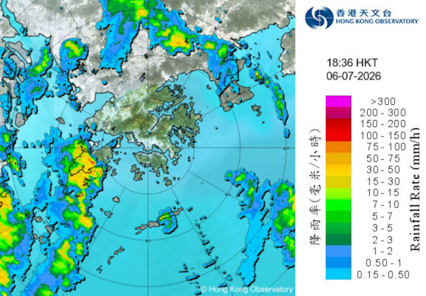 長洲驚現巨型水龍捲?神秘雲柱直插海面 天文台揭漏斗雲2大成因