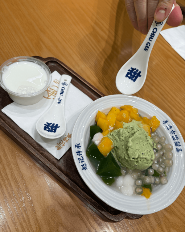 【深圳甜品2026】深圳8間特色糖水店推介 ¥15起食姜汁撞奶/超大芒果糯米糍/日式綿綿冰