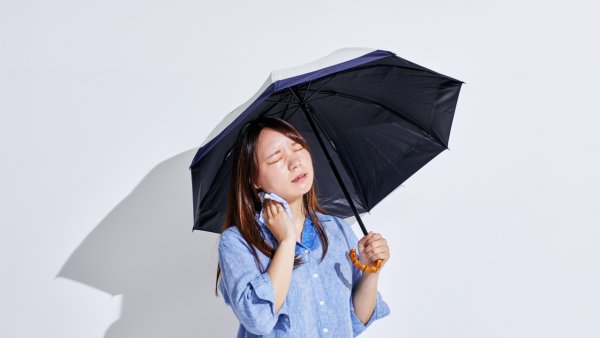 防曬遮黑膠VS銀膠大比拼 驚揭「呢款」反彈紫外線恐曬黑面！必認準2大硬指標