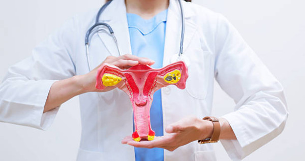 30歲女竟卵巢早衰險停經！婦科名醫揭全因愛吃1物惹禍：體內水銀、塑化劑嚴重超標