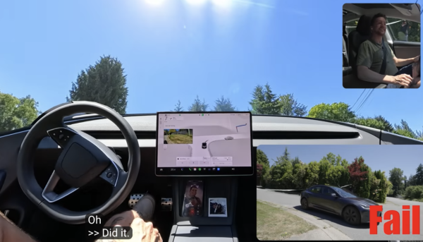 FSD信唔信得過？Tesla 自動駕駛最新實測影片曝光 反應雖快卻犯1低級錯誤【有片睇】