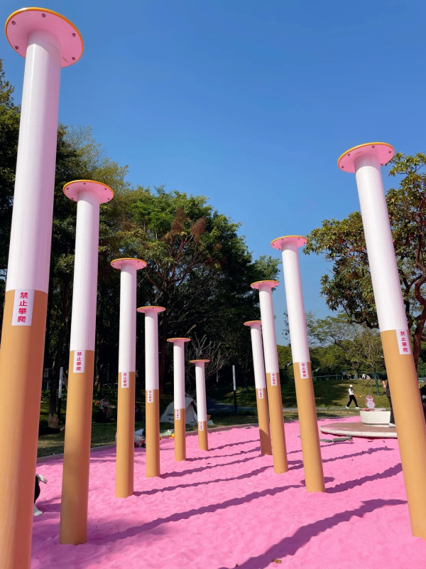 圖片來源:小紅書@月屿听潮 深圳免費戶外兒童公園6大推介!幾何美學/夢幻太空主題 多款設施打卡放電必去