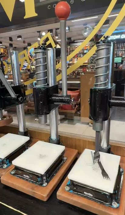 【情侣亲子好去处】全港8大手工DIY工作坊推荐 沙画/皮革/戒指/陶瓷御守