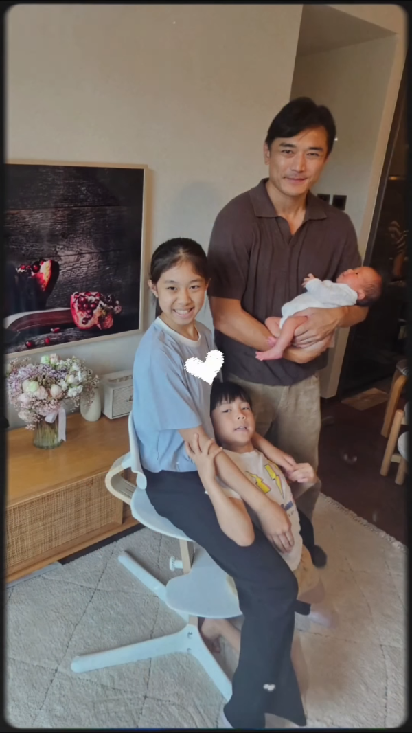 47岁男艺人IG报喜宣布再添成员！晒宝宝合照极宠人竟发文称：别恭喜我！
