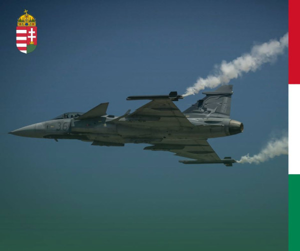 國泰客機失聯遭北約戰機升空攔截！機師揭驚險內幕 疑因1失誤差點出事