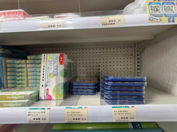 文具佬結業｜上環店全場7折清貨！直擊文具零食劈至$1起 必搶大熱Chiikawa/生蠔BB公仔