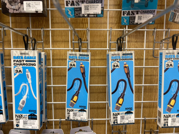 文具佬結業｜上環店全場7折清貨！直擊文具零食劈至$1起 必搶大熱Chiikawa/生蠔BB公仔