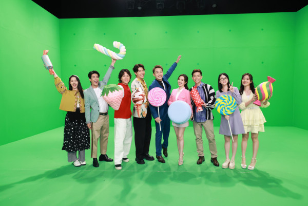 愛回家之三代同糖丨8.10首播日正式登場片頭搶先曝光！全員晒冷AI生成夢幻繽紛「重糖」