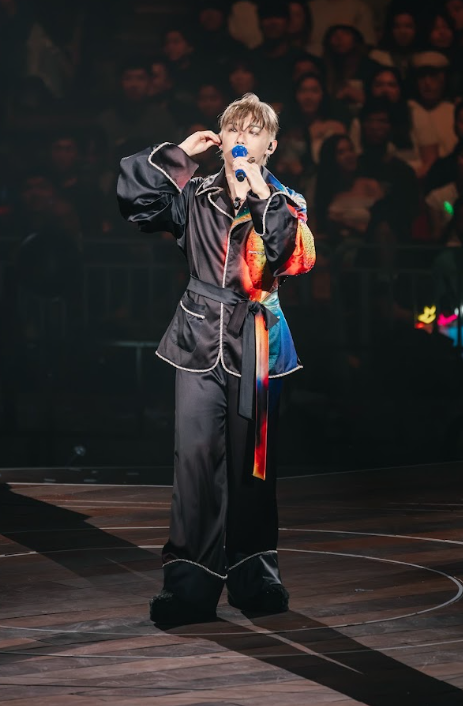 MC張天賦紅館演唱會第三場被下令除衫晒肌肉！事隔4年與姚焯菲同台合唱爆「黑歷史」