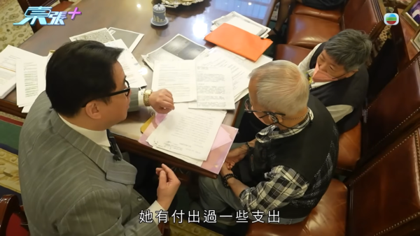 八旬夫婦遭忤逆女強搶物業換鎖趕走！耗盡棺材本被迫瞓鐵皮屋 陸大狀出手親教收樓妙計
