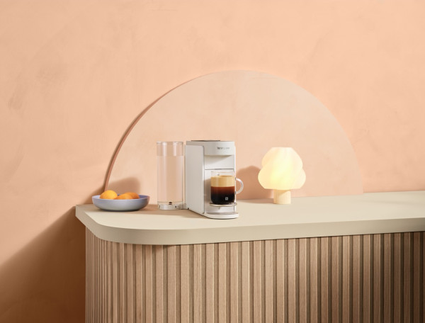 Nespresso 推出全新 Vertuo Up咖啡機！3秒加熱&12cm超薄機身/期間限定套裝優惠