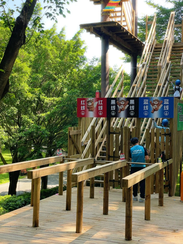 圖片來源:小紅書@爱旅游的黎黎~ 深圳福田新開叢林探險樂園近地鐵!「戶外叢林探險 + 室內自然美育」雙重玩法 附地址交通