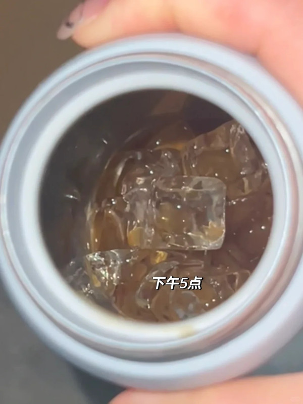 冰塊keep兩日都唔溶？網民熱捧Stanley/象印隨行杯保冷極強 消委會卻揭1致命點