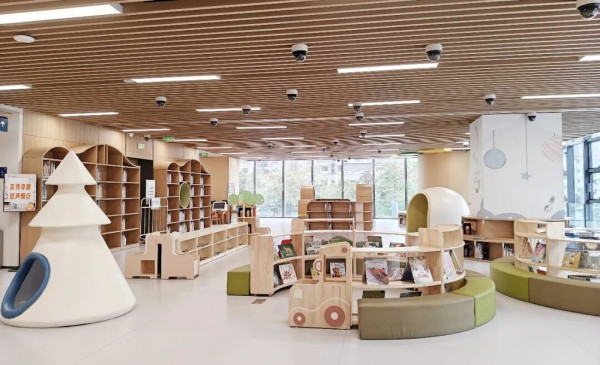 深圳羅湖區文化新地標親子好去處！16層圖書館 設24小時自助閱讀專區 免預約入場 