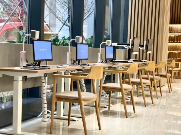 深圳羅湖區文化新地標親子好去處！16層圖書館 設24小時自助閱讀專區 免預約入場 