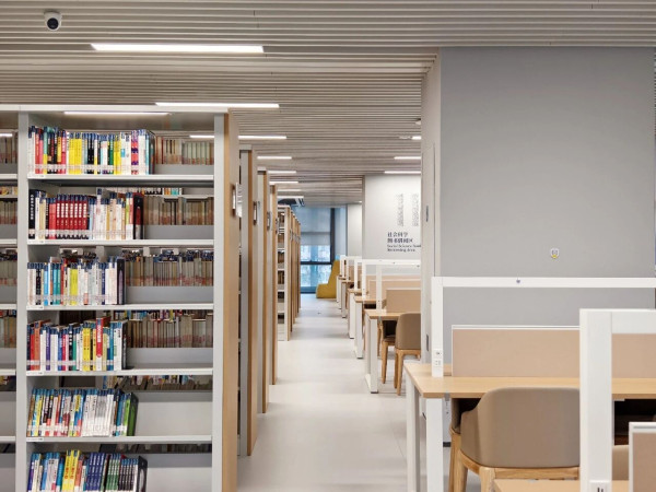 深圳羅湖區文化新地標親子好去處！16層圖書館 設24小時自助閱讀專區 免預約入場 