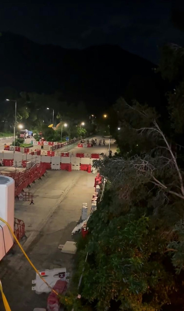 东涌逸东邨沦陷!深夜“大妈舞”魔音轰炸 居民叹:报警都无效